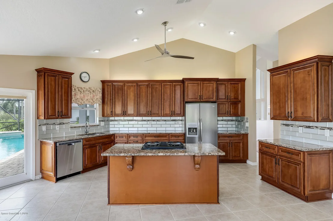 Photo of 689 Spring Lake Drive