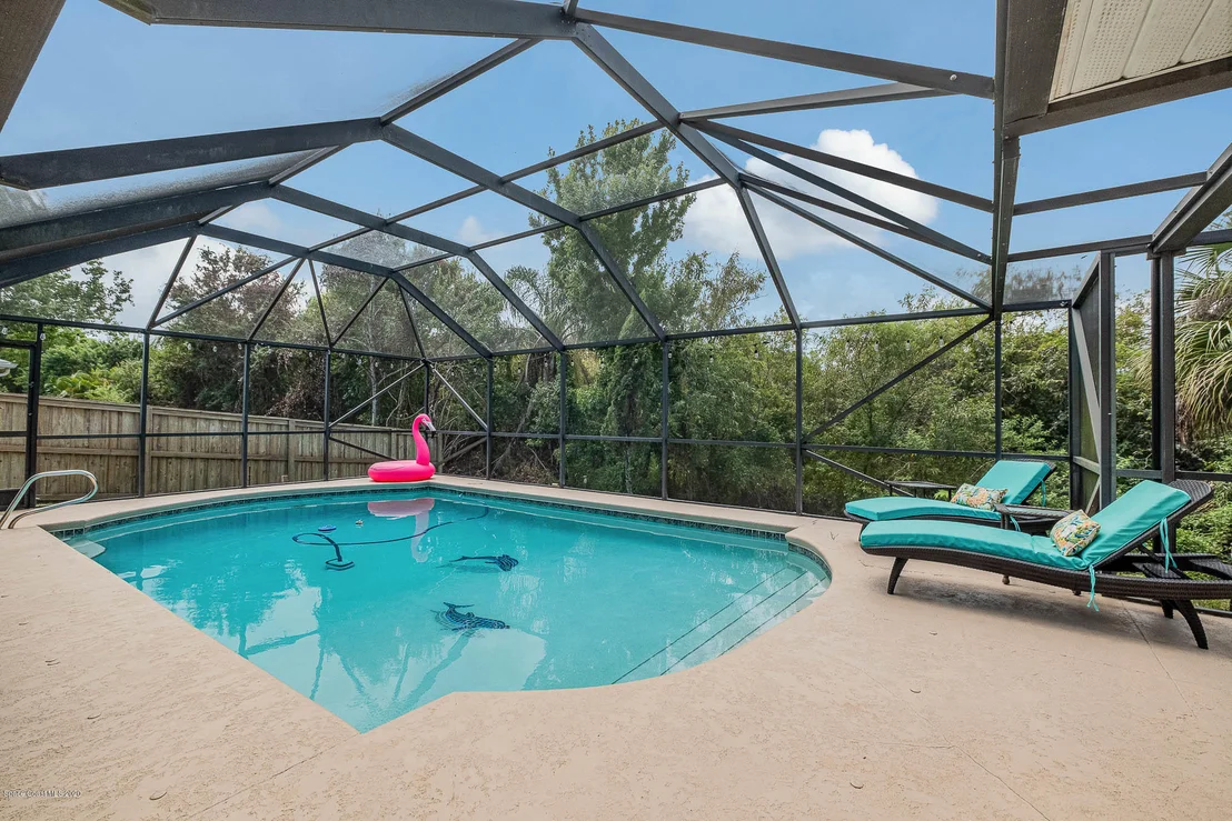 Photo of 5058 Alamanda Drive