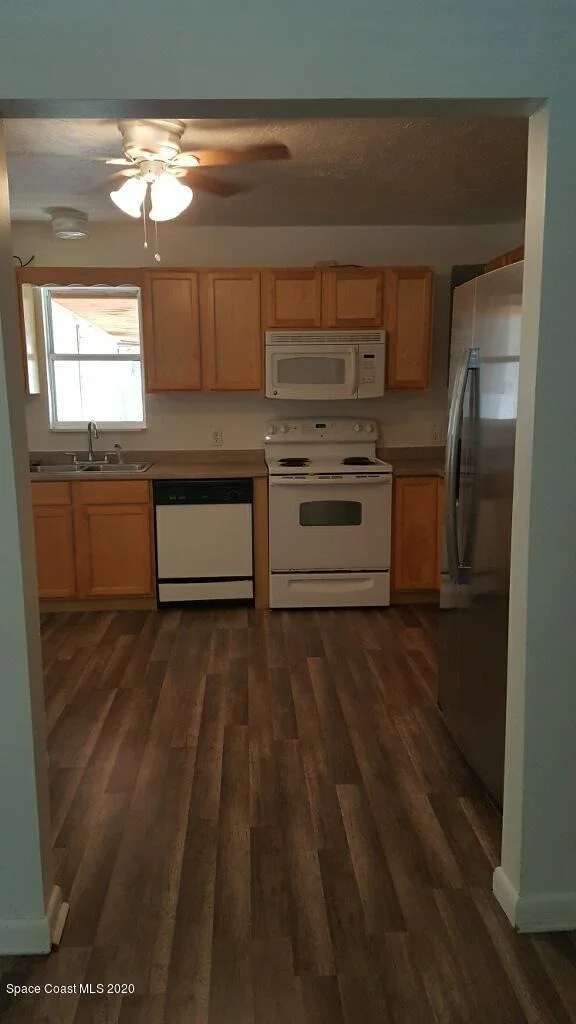 Photo of 2530 Clinton Drive NE