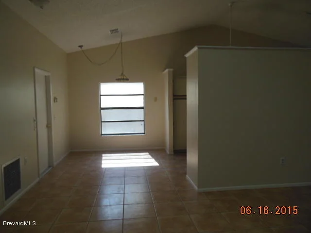 Photo of 1445 Brook Drive