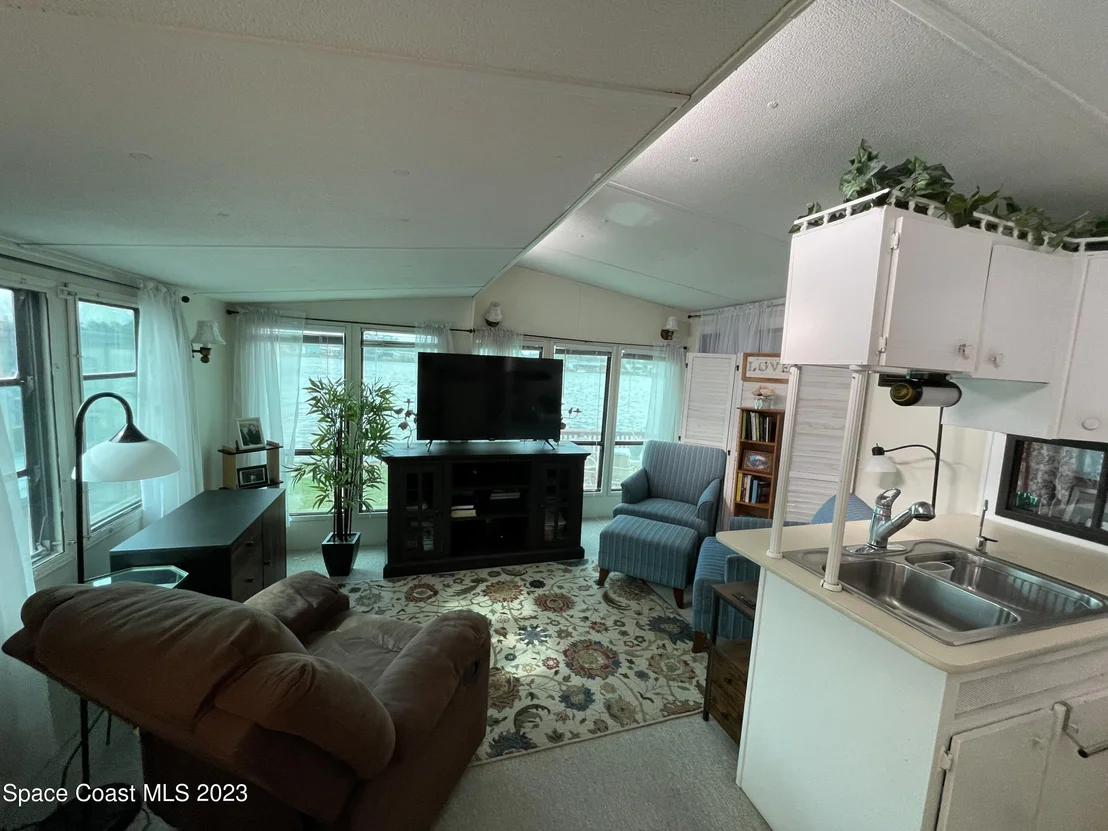 Photo of 122 Forest Lake Drive