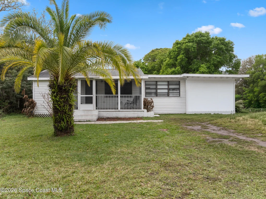 Photo of 355 Pine Avenue