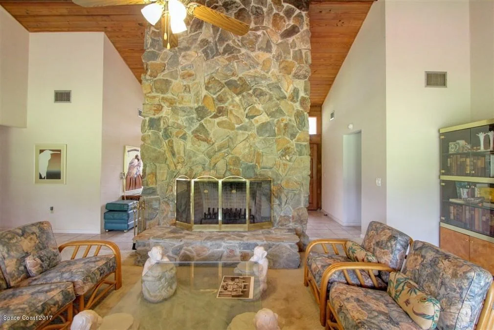 Photo of 650 Doral Lane