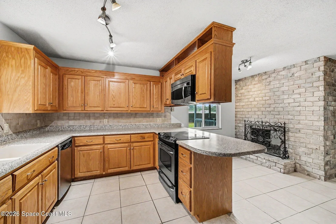 Photo of 909 Northbrook Drive