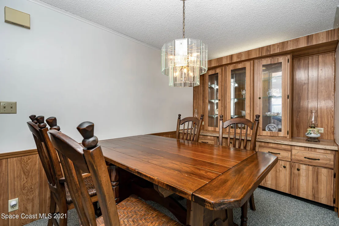 Photo of 524 Susan Drive