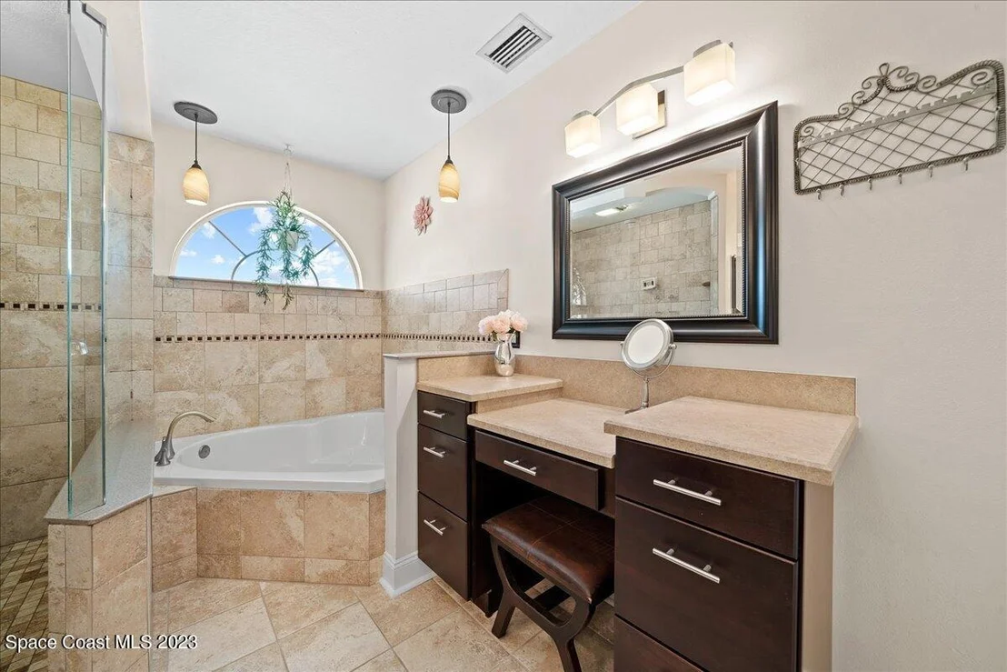 Photo of 5030 Timber Lane Drive