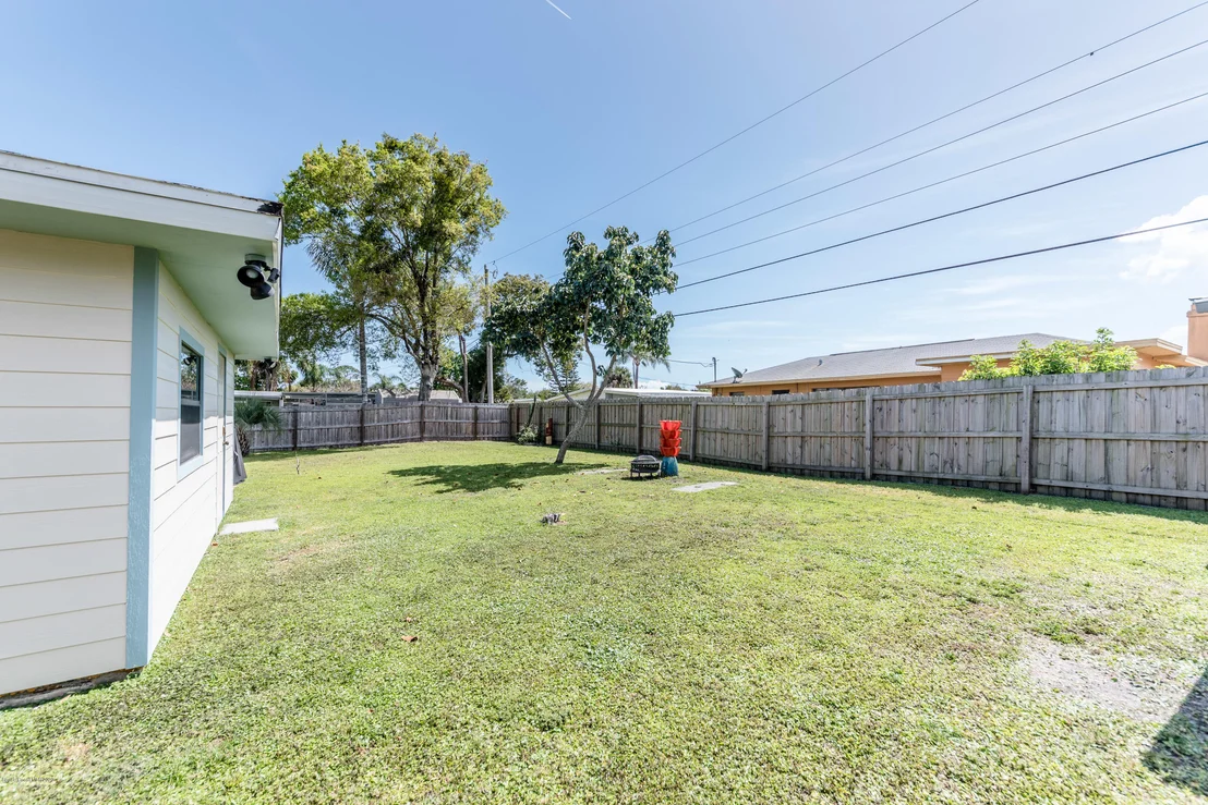 Photo of 1213 Princeton Road