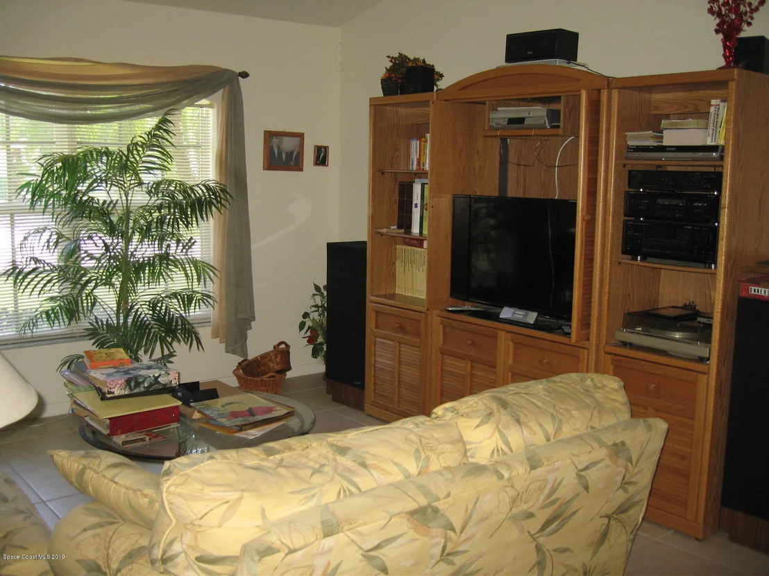 Photo of 429 Perch Lane
