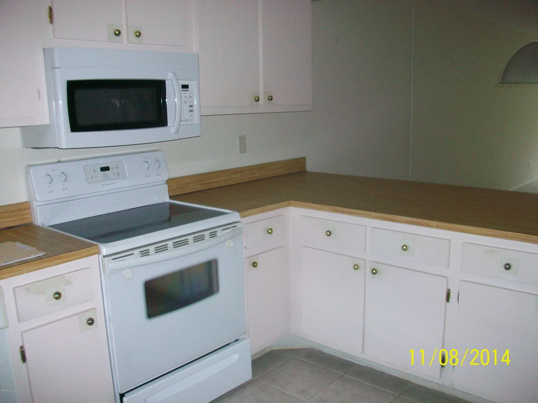 Photo of Unit 1213 at 305 Tangle Run Boulevard