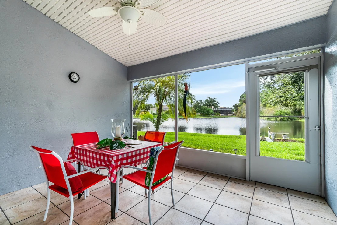 Photo of 2461 Stratford Pointe Drive