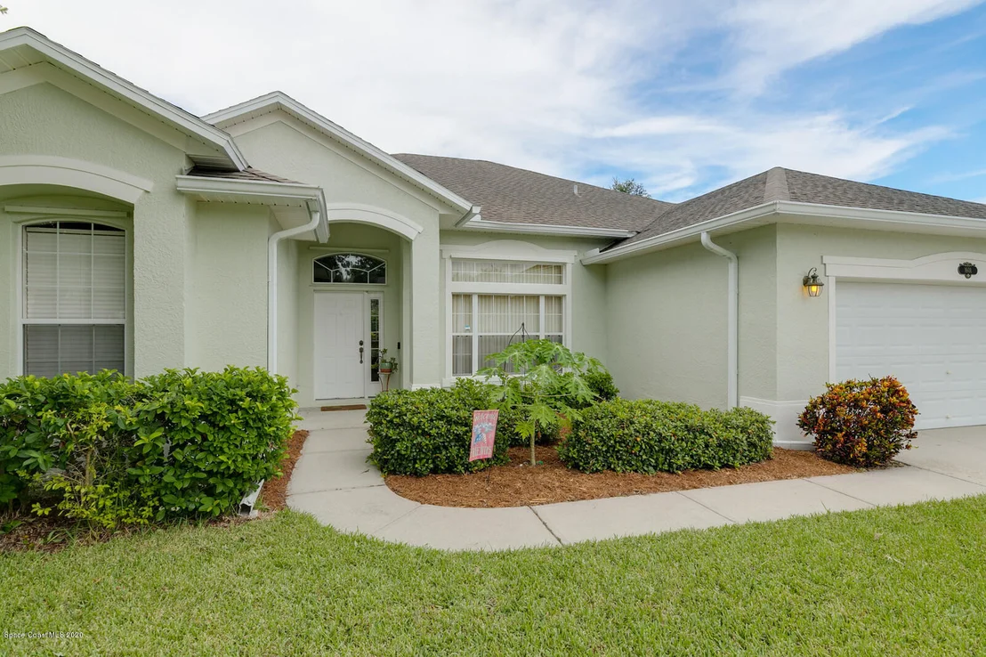 Photo of 1601 Whitman Drive
