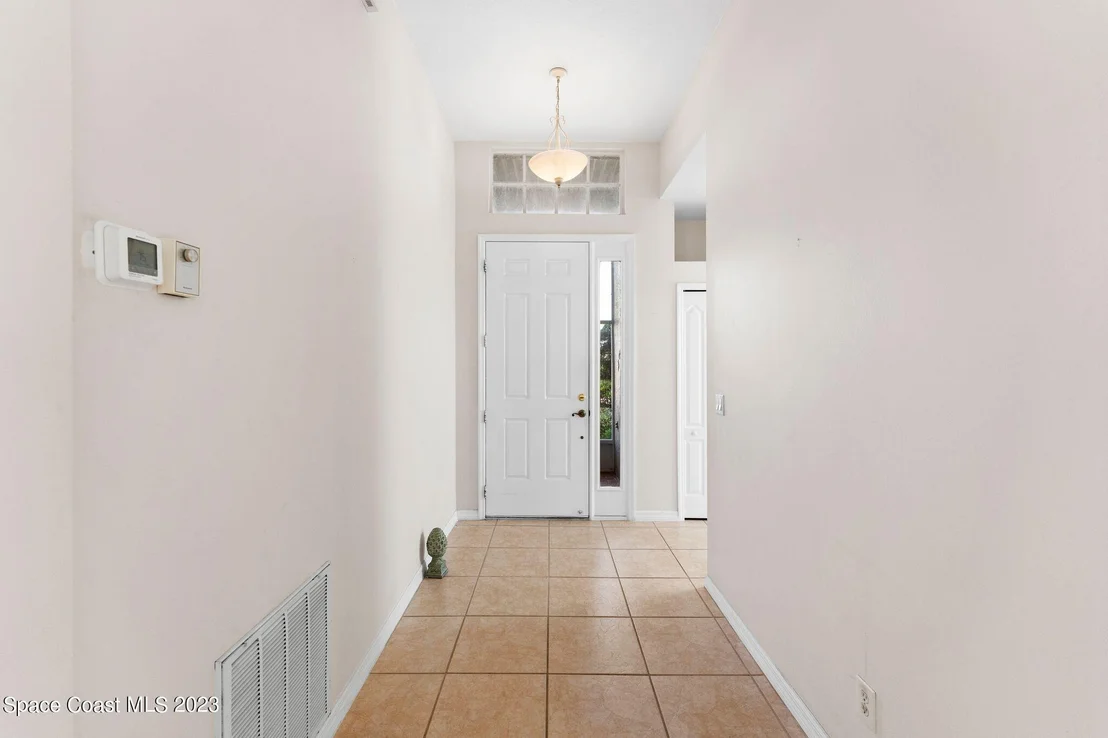 Photo of 241 Oyster Lane