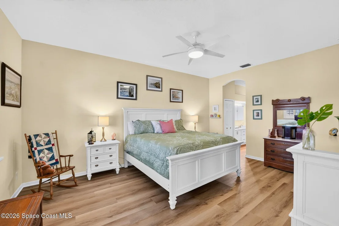 Photo of 1871 Thesy Drive