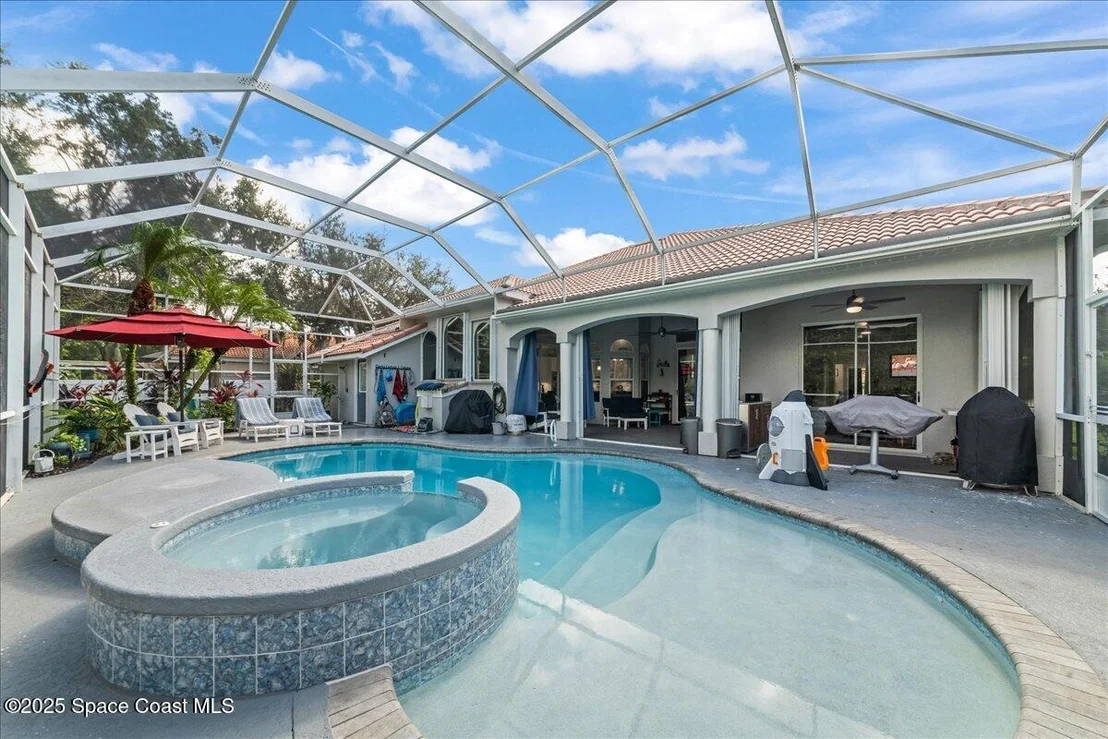 Photo of 370 Baytree Drive
