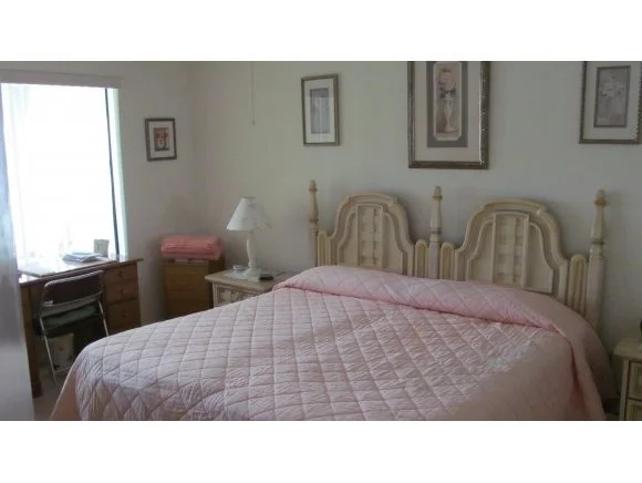 Photo of 1221 NE Creel