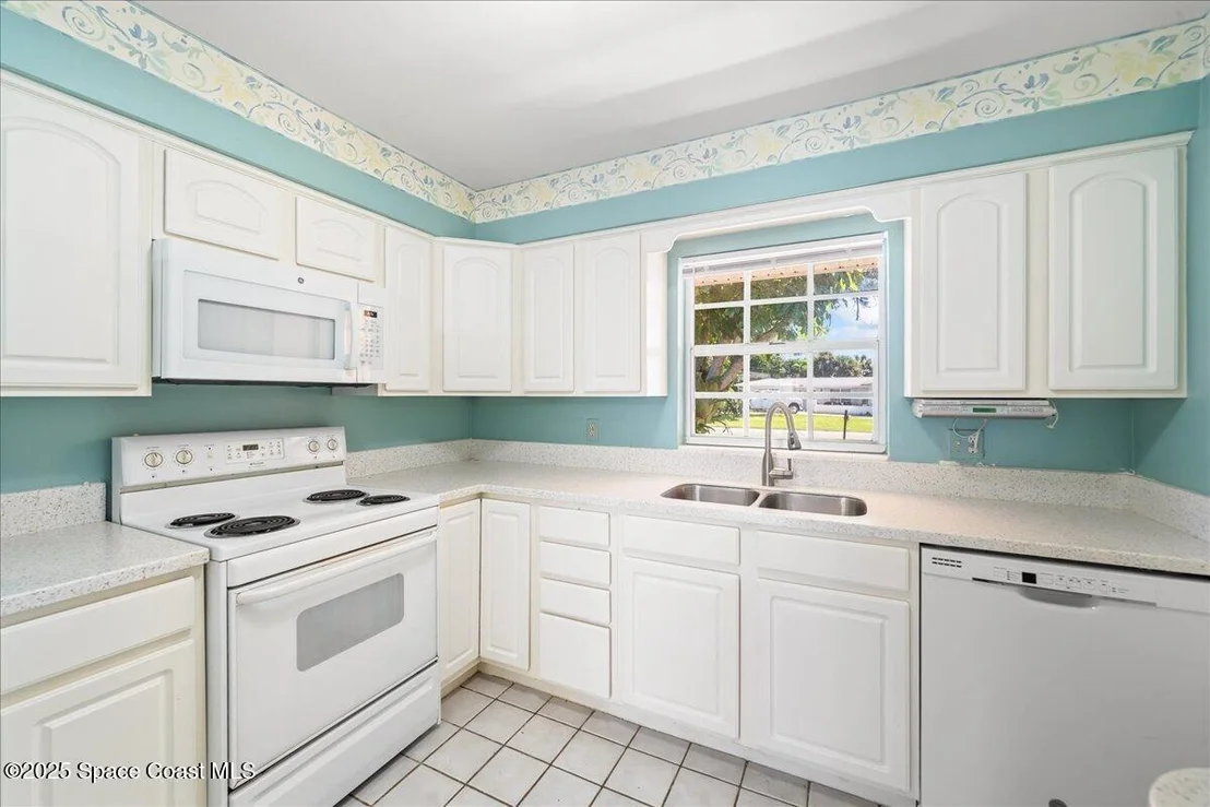 Photo of 302 Surf Road