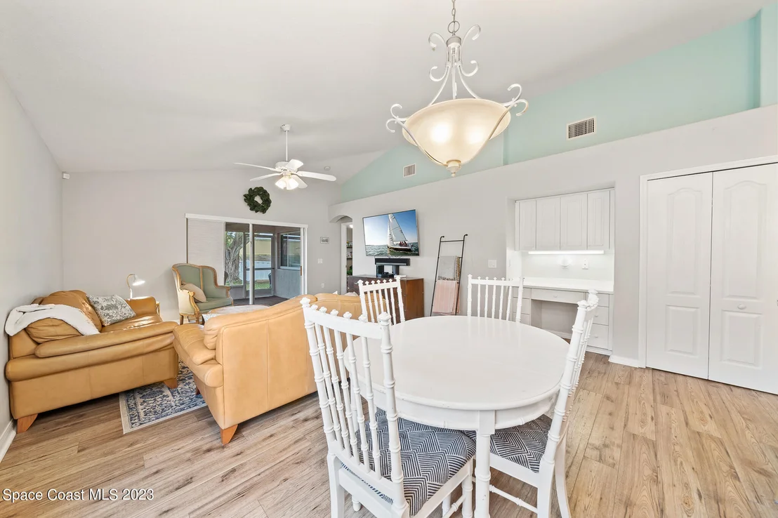 Photo of 4240 Chardonnay Drive