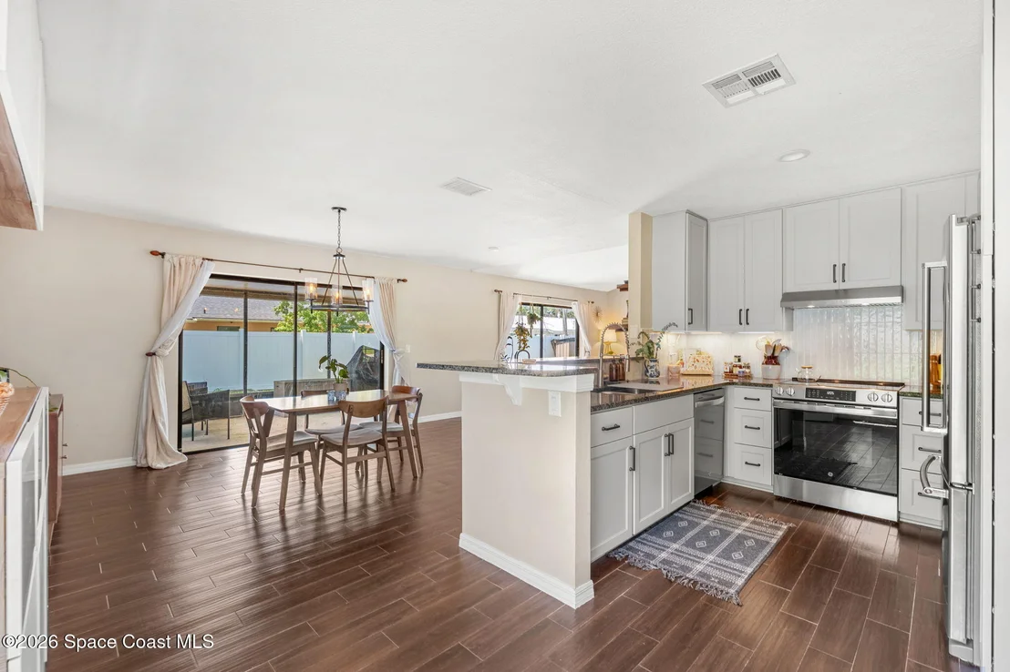 Photo of 917 Yorktowne Drive