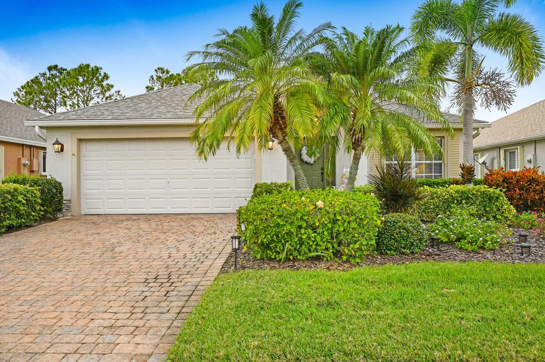 Photo of 7168 Broderick Drive