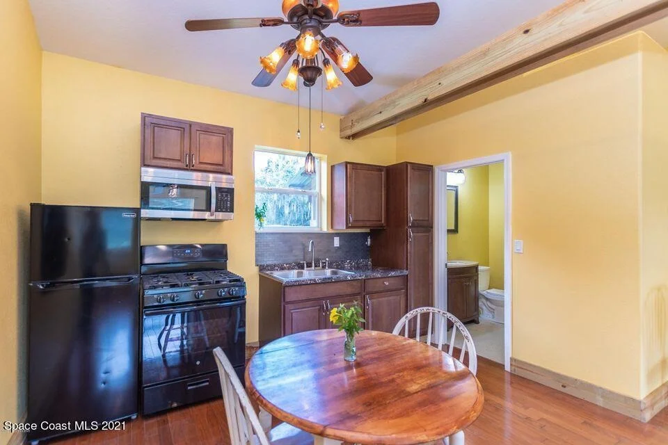 Photo of 6580 State Road 46