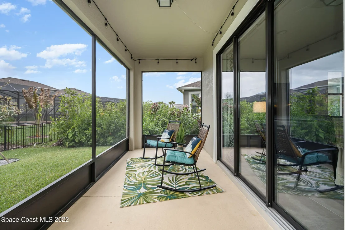 Photo of 7484 Poulicny Lane