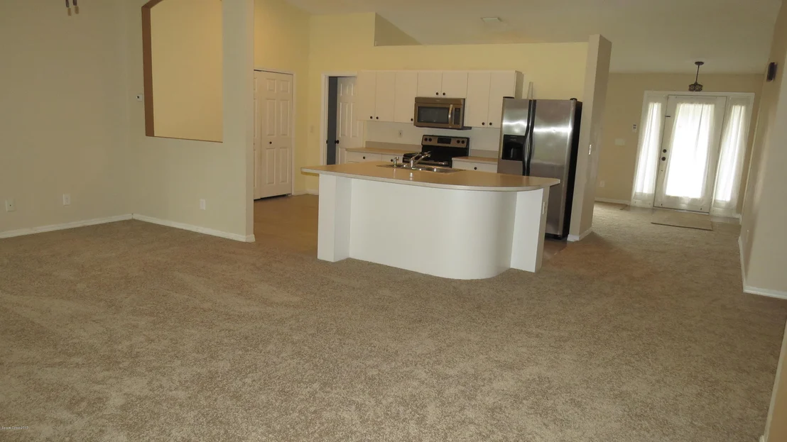 Photo of 6120 Edison Street