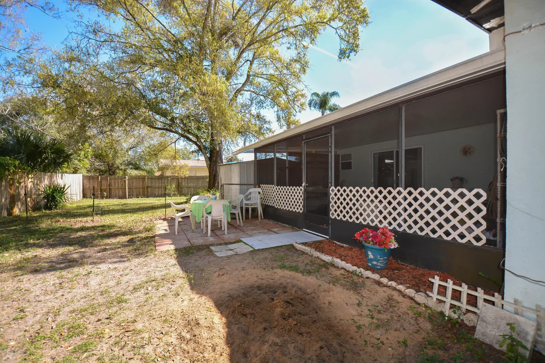 Photo of 7820 Sheridan Road