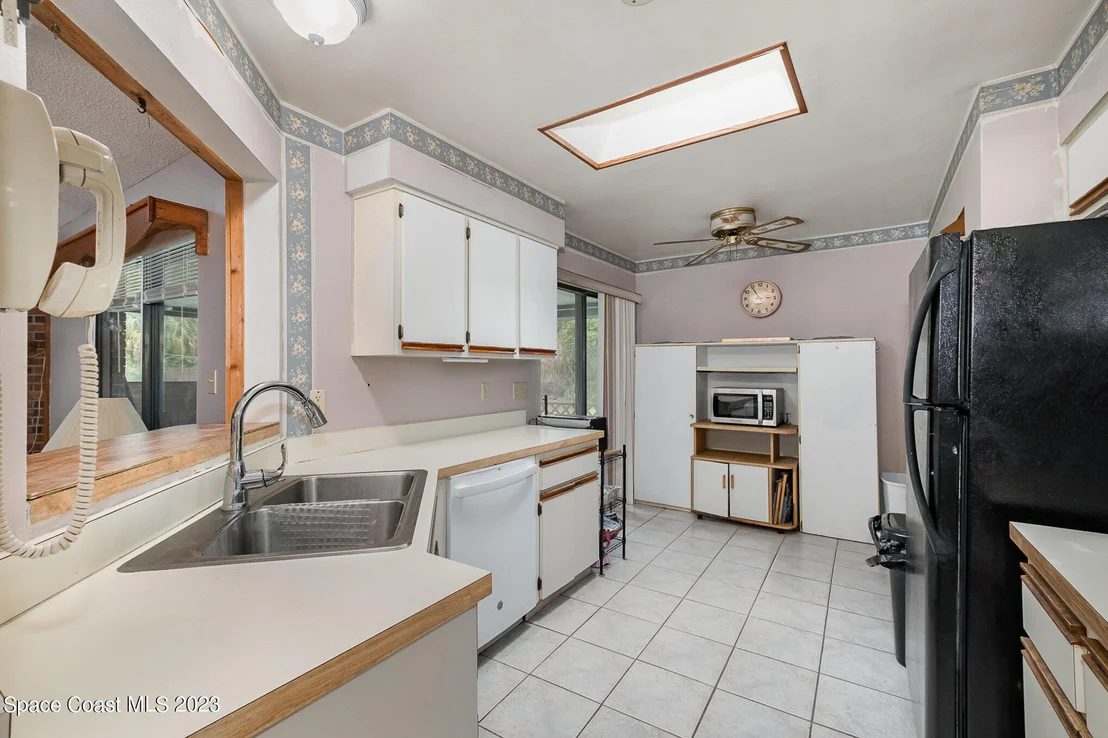 Photo of 993 Hattaras SE