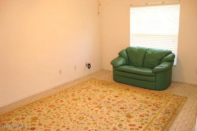 Photo of 863 Villa Drive