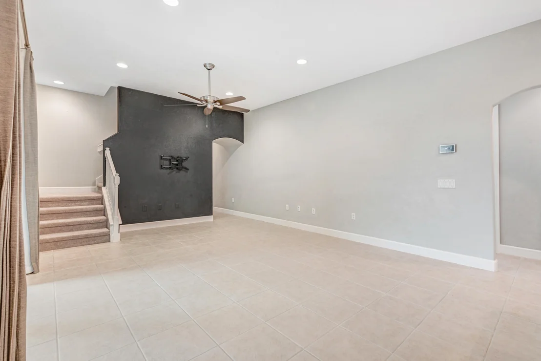 Photo of 5800 Rusack Drive