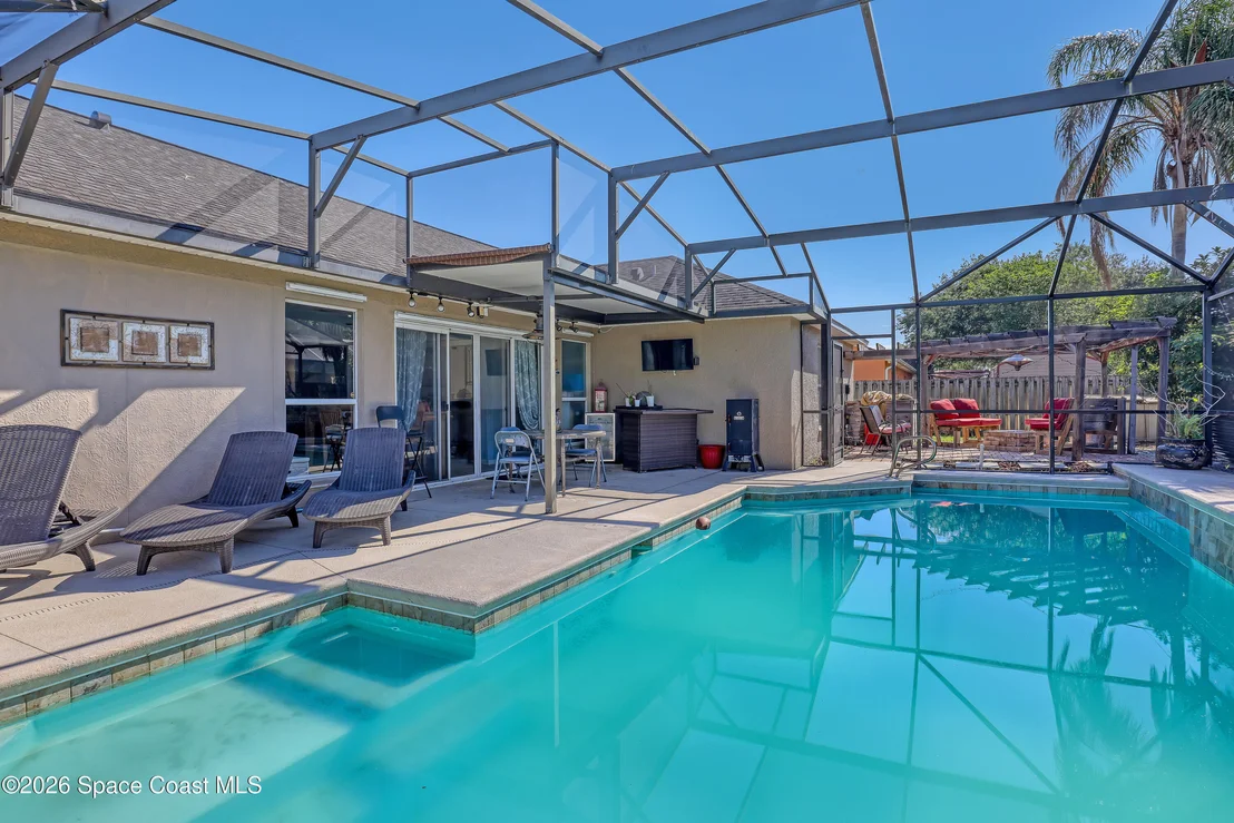 Photo of 1432 Old Millpond Road