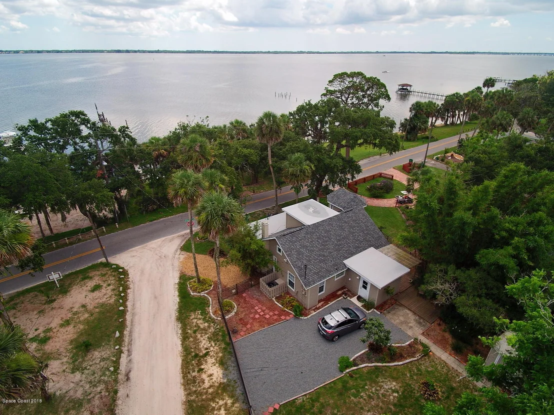 Photo of 4013 Indian River Drive N