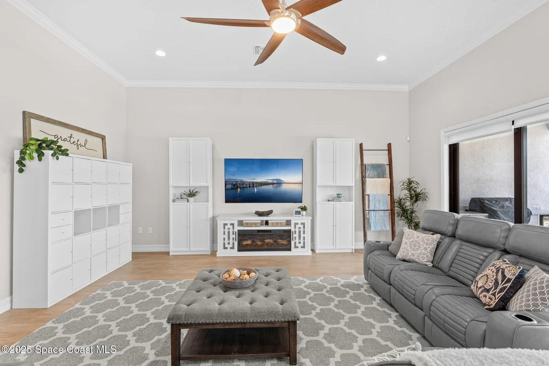 Photo of 2453 Donavan Court