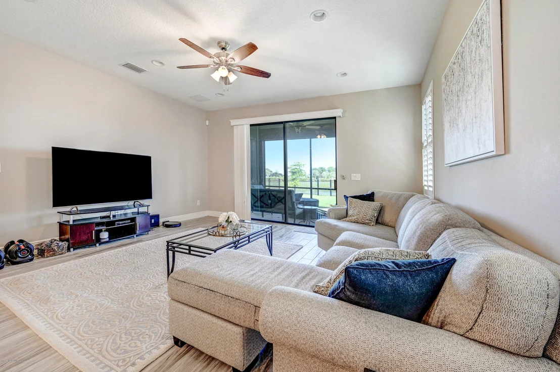 Photo of 2992 Casterton Drive