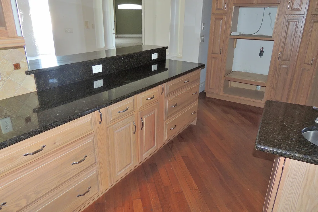 Photo of 1120 NE Riviera Drive