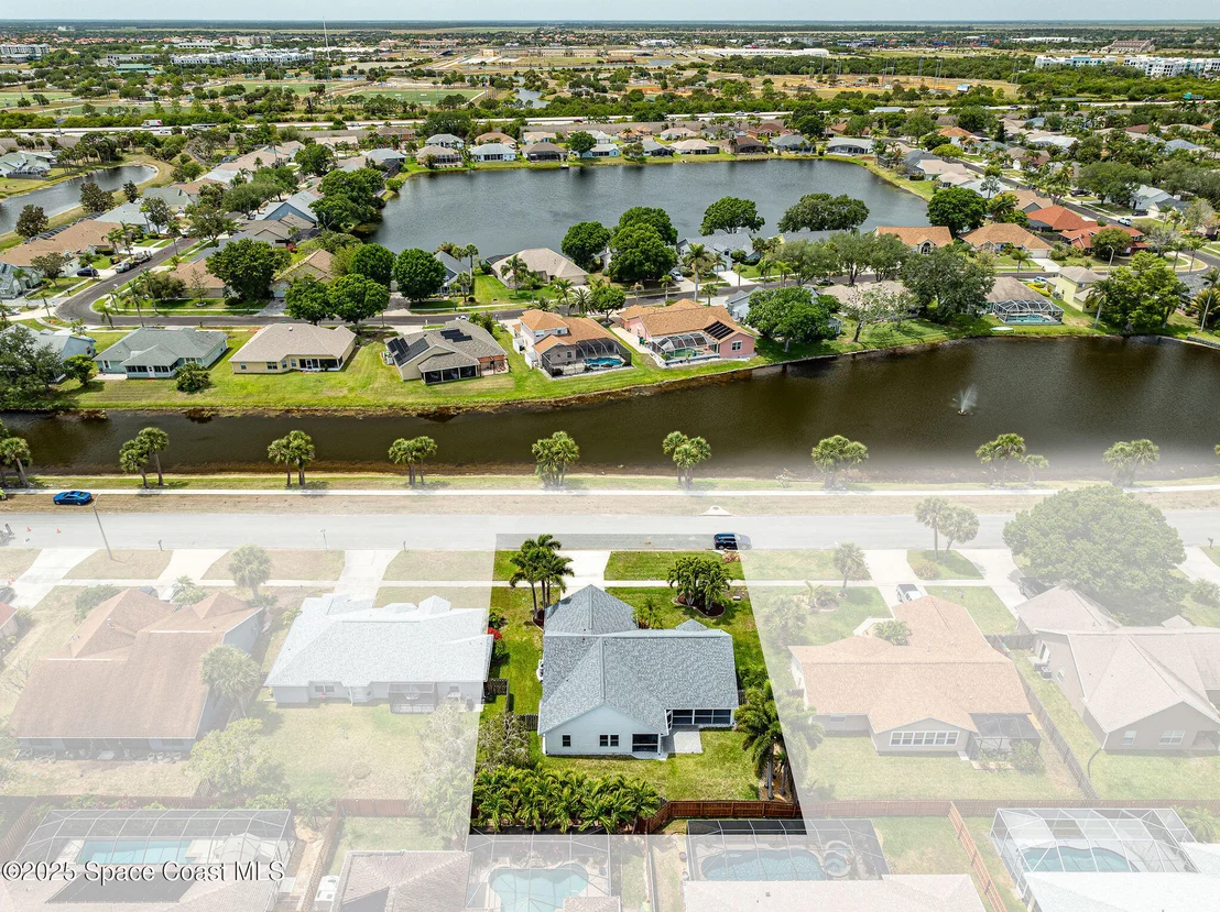 Photo of 1909 Crane Creek Boulevard