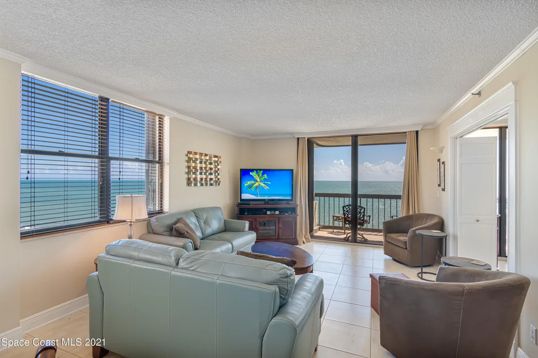 Photo of Unit PHA2 at 3100 N Highway A1a