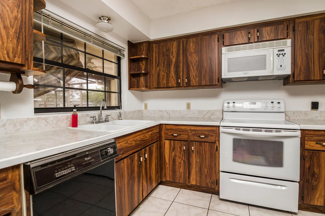 Photo of 2310 Holder Road