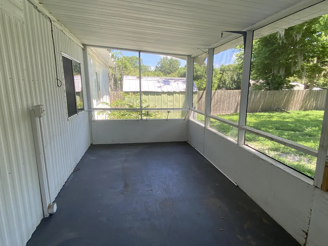 Photo of 2333 Parrish Road