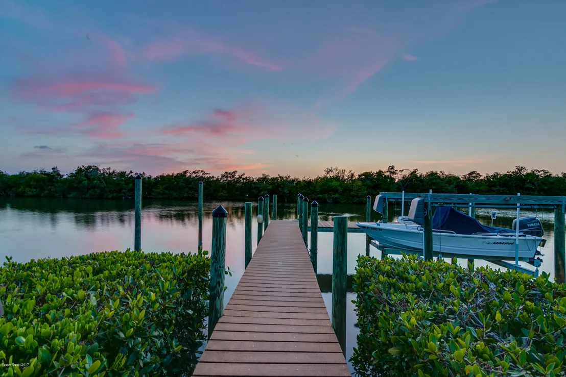 Photo of 298 Lanternback Island Drive
