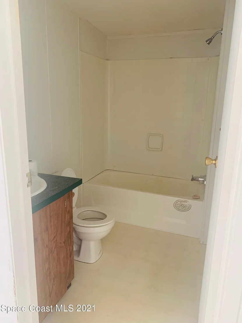 Photo of 351 Broadway Boulevard