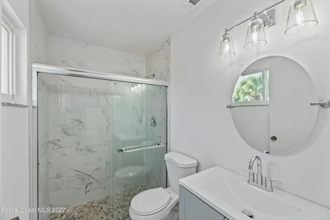 Photo of 1311 Mariposa Drive NE