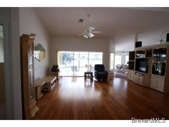 Photo of 935 Wildwood