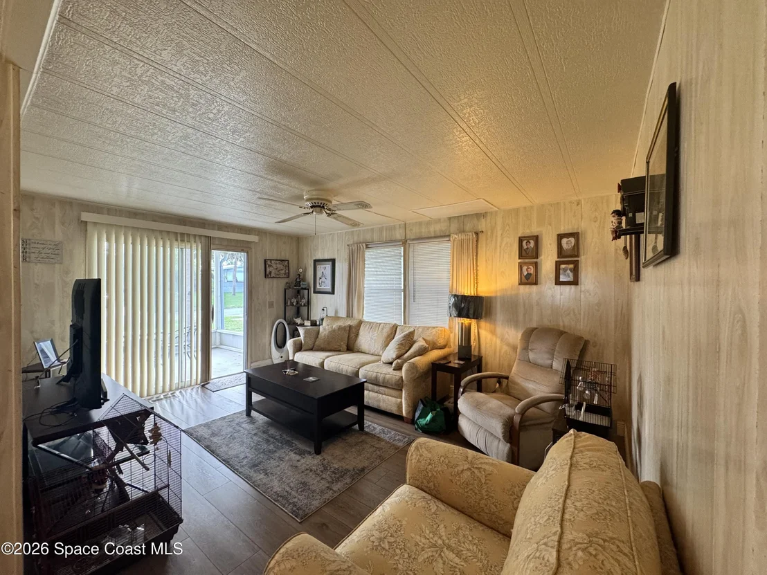 Photo of 7590 Blackhawk Road