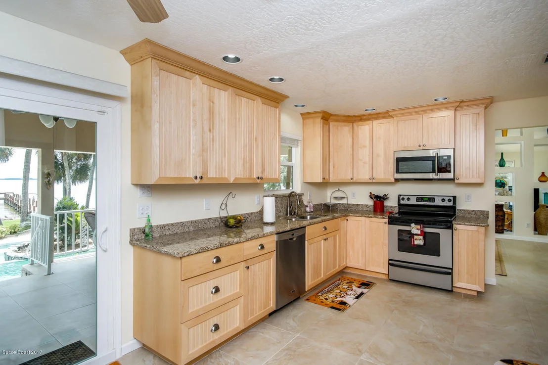 Photo of 5440 Edgewater Court