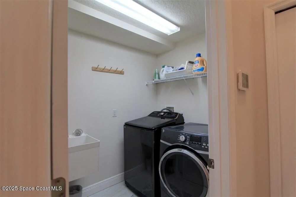 Photo of 2436 Addington Circle