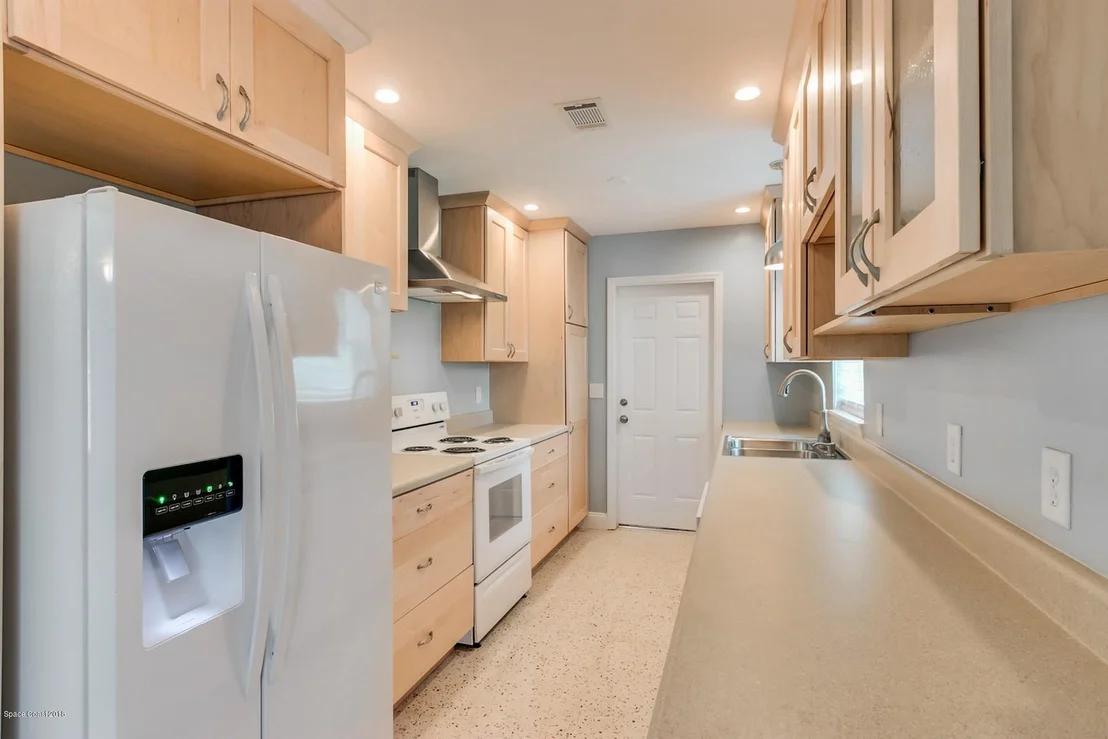 Photo of 312 Bunker Street