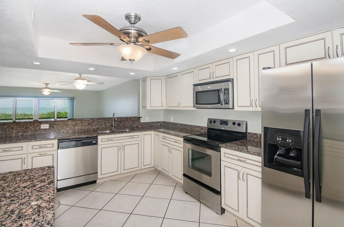 Photo of Unit 111 at 175 Highway A1A