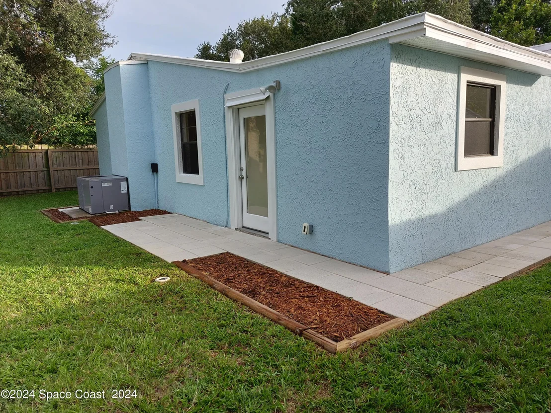 Photo of 719 Camellia Drive