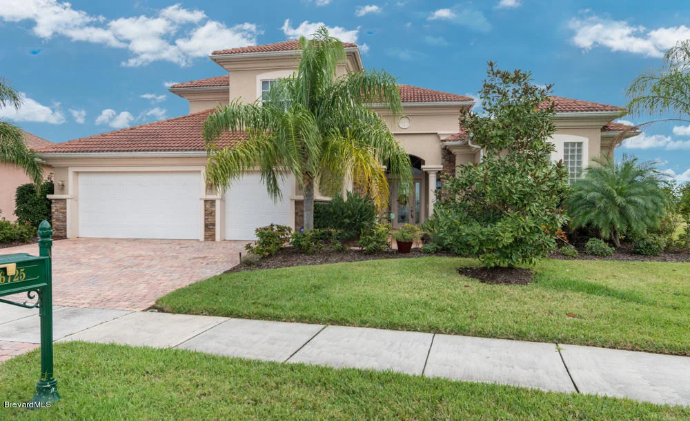 Photo of 6725 Arroyo Drive